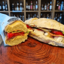 SANDUÍCHE BRIE PRESUNTO CRU 320G